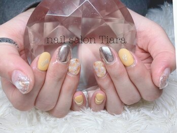 ティアラ(Tiara)/ミラー　タイダイ　ビジュー