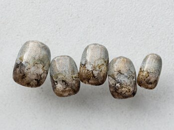 ルフトエーデ(LUFT Ode)/【Monthly Design】2024/9