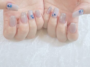 ネイルアプリクス 恵比寿(Nail apricus EBISU)の写真/【高技術×スピーディー】気分をかえる＆気分を上げる為のネイルに！自爪を綺麗に見せるアートが強み◎