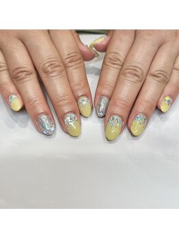 エーナイン イオンモール三川店/イエローネイル♪