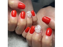 マカナネイル バイ スギ(makana nail by SUGI)の雰囲気(パキッとカラーも対応してます♪)