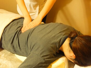 リフレッシュ工房 大分駅前店/つら～い腰のダルさに☆