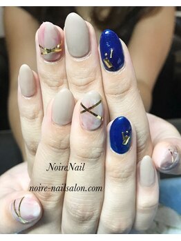 ノワール ネイルアンドスクール(Noire)/