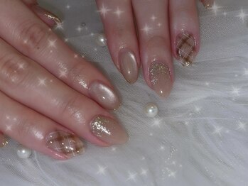 ルアナ(LUANA)/秋におすすめチェックネイル