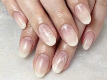 ヘアーアンドネイル ルシア(Hair&Nail Lucia)/定額白グラデーションネイル