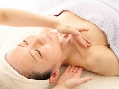 メナードフェイシャルサロン 八戸ノ里駅前店の写真