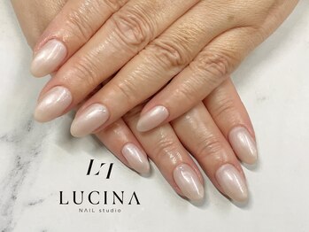 ネイルスタジオ ルキナ(LUCINA)/c-248 大人上品パールネイル