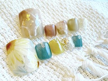 ネイル アアルト 本厚木駅前店の写真/デザイン豊富☆お洒落は足元から◎お気に入りデザインがきっと見つかる！お仕事柄ネイルができない方も…！