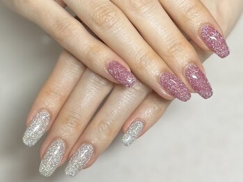 ダイアリー(DIARY)の写真/【完全個室】ハンドもフットも◎ふかふかのソファーで寝てしまう方多数!豊富なカラーから選び放題☆