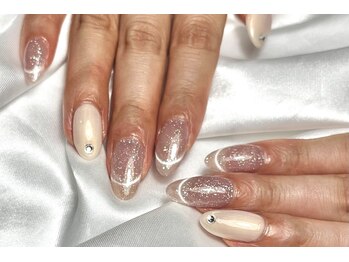 ミアネイル 越谷店(mia nail)/ワンカラー×マグネット＋パーツ