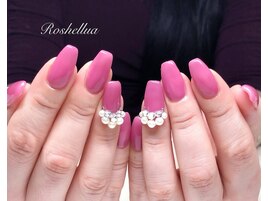 ビジューネイル×パール盛り