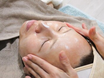 コンフィ(Comfy)/韓国水光肌ピーリング