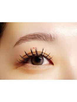 ボリュームのある目元にしたい