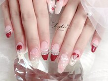ライリス(Lylis)/チェリーフレンチネイル