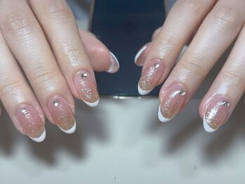 ヴィーナスネイル(Venus Nail)/長さ出し持ち込みデザイン