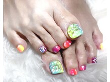 リーヴェ(Riebe)/トロピカルフットネイル