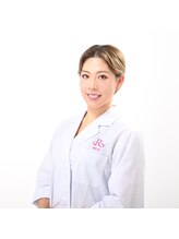 グロウ(GLOW) 荻原 アンナ