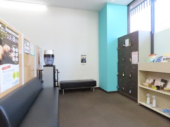 堺整骨院 JR久留米院 /待合室