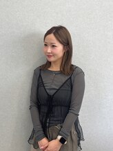 ヴィヴィ バイ セブンルックス(vivi by 7LOOKS) 手塚 麦子