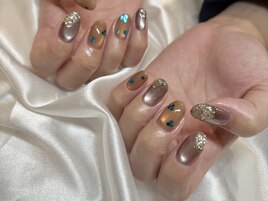 ブラウンマグネット　shihomi