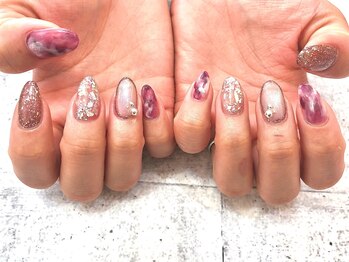 ネイルサロン ライトウェーブ 松本駅前店/ニュアンス+囲みNail♪