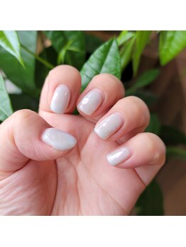 ブリリアントフェニックス(Brilliant Phoenix)/うっすらユニコーンミラーネイル