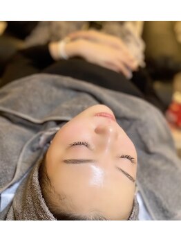 ジジ(JIJI)/艶肌wax & 眉毛wax