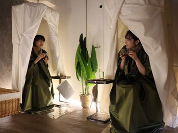 アルテミシア(Artemisia)の写真/【よもぎ蒸し】25種類のハーブの中からオーダーメイドで組み合わせられる!!テントがありより温まりやすい◎
