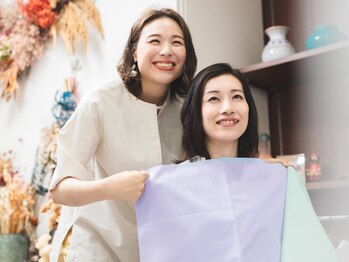サロン ファボリ 名古屋店(salon favori)の写真/パーソナルカラー/骨格診断/顔診断/ペア、友達同士も大歓迎◎あなたの魅力を引き出す色を見つけましょう♪