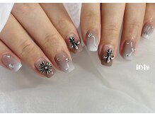 アイビス(ibis)/クロムハーツ風ネイル