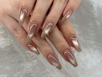 チャロム(Charom)/ちゅるんマグネットネイル