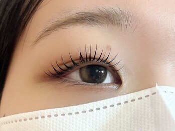 ハニーアンドミエル 京都駅前店(Honey&Miel)/韓国風・束感まつ毛パーマ