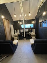 ホワイトサロン/セルフホワイトニング店内
