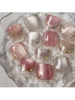 アンベリール(Embellir)/親指2本アート