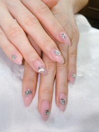 ワンカラー×クリスタルパーツ