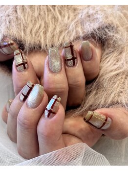 冬の定番!チェックネイル