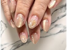 ネイルサロンアンドスクールラボ(LABO)/珍しいカラーのマグネット