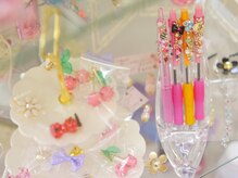 ジュエルネイル(Jewel Nail)の雰囲気（デコアートの展示もあり☆見惚れてしまう可愛さ◎）