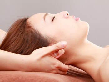 トータルビューティーサロンサムディ 木更津店 (someday)の写真/【ヘッドスパ×顔筋フェイシャルで疲れ顔改善◎】ホウレイ線・たるみ改善のケアしていきませんか？