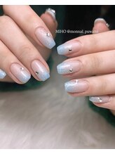 モナールアンド(MONNAL&)/グラデーションネイル