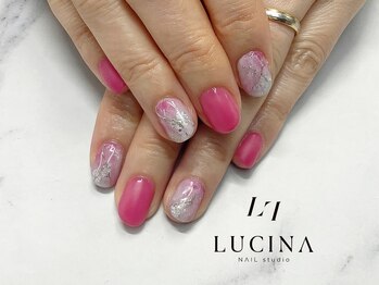 ネイルスタジオ ルキナ(LUCINA)/c-249 ピンクニュアンスネイル
