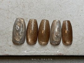 季節のシンプルデザイン2025/11