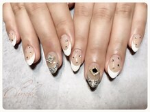 ヴィノバ(VINOVA)/キラキラなドット♪