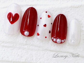 ラグジュアリーネイルズ オオミヤ(Luxury Nails Omiya)/ガーリー*ハートネイル