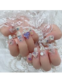 宝石ネイル