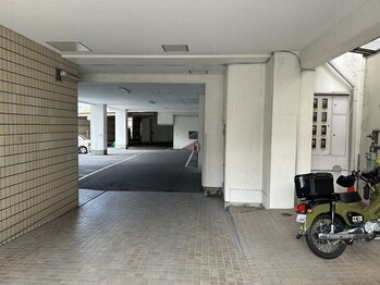 美療鍼灸整骨院/駐車場内部