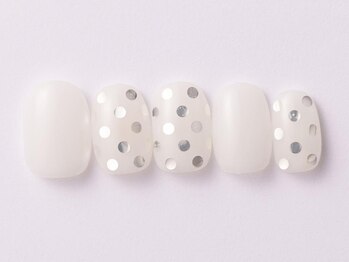 ジェミーネイル エビス(Jemiy nail ebisu)/ホワイトシンプルドット6480yen