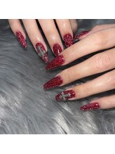 カメリア(Camelia)/赤ネイル