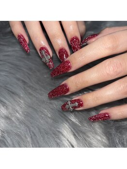 カメリア(Camelia)/赤ネイル