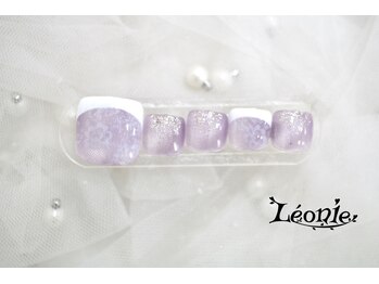 レオニー(Leonie)/マグネット×レースネイル